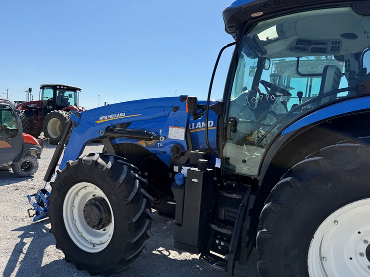 2018-new-holland-t6.155-image-23