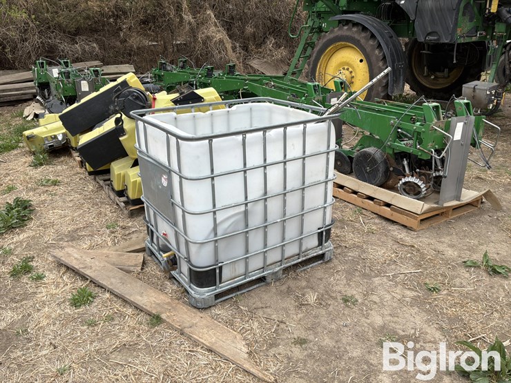 john-deere-12-image-3