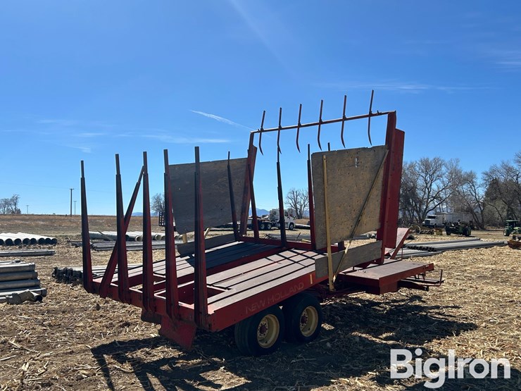 new-holland-1033-image-5