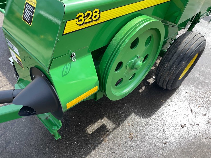 #144-•-john-deere-square-baler-(stoughton,-wi)-image-28