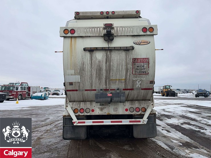 2017-international-workstar-7400-image-4