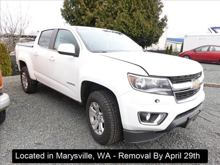 2015-chevrolet-colorado-lt-image-12