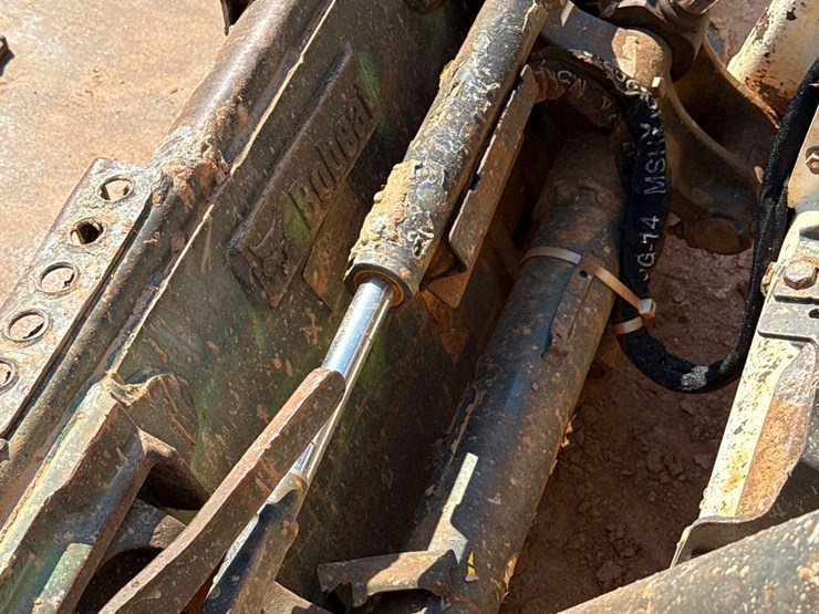 2022-bobcat-t66-image-9