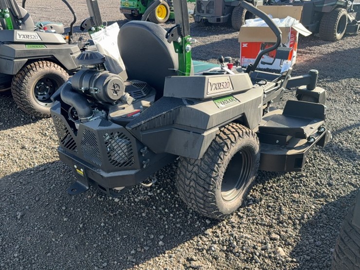 #4029-•-yakta-yxr-320-zero-turn-mower-image-8