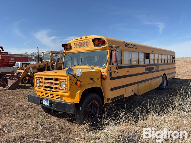 1989-gmc-6000-image-1