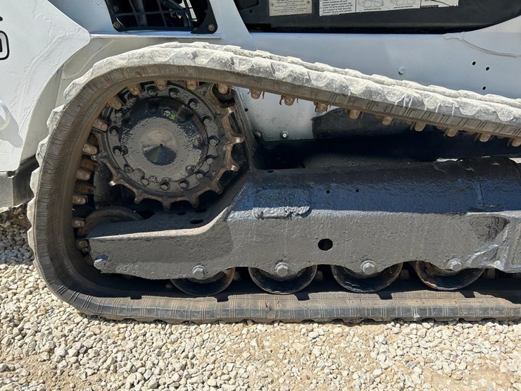 2018-bobcat-t590-image-13