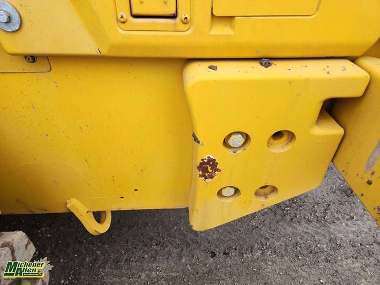 2014-caterpillar-910k-image-34