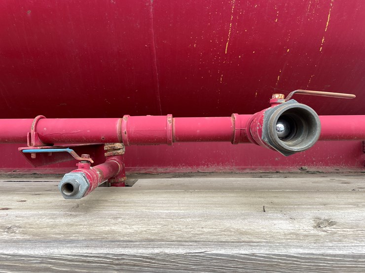 #216-•-1992-freightliner-water-truck-(has-mn-title)-(mora,-mn)-image-42