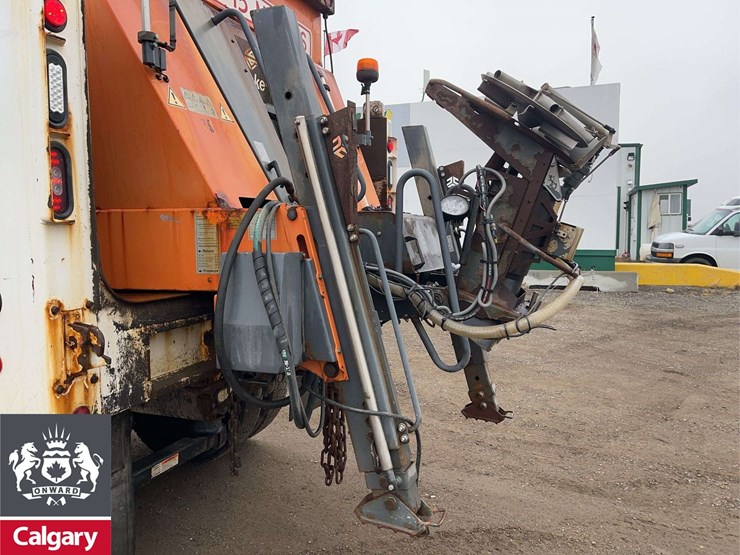 2019-international-workstar-7400-image-27