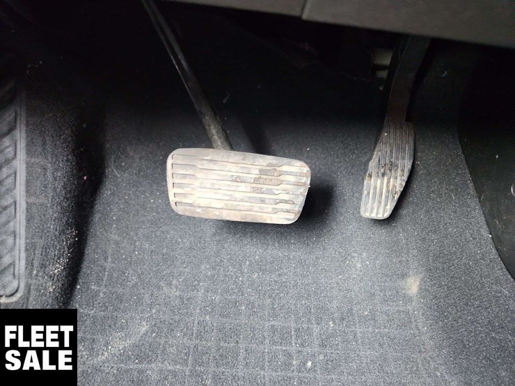 2024-gmc-sierra-2500hd-image-24