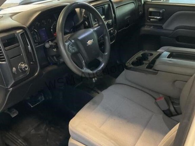 2015-chevrolet-silverado-1500-image-23