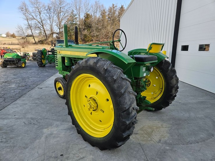 1953-john-deere-g-image-3