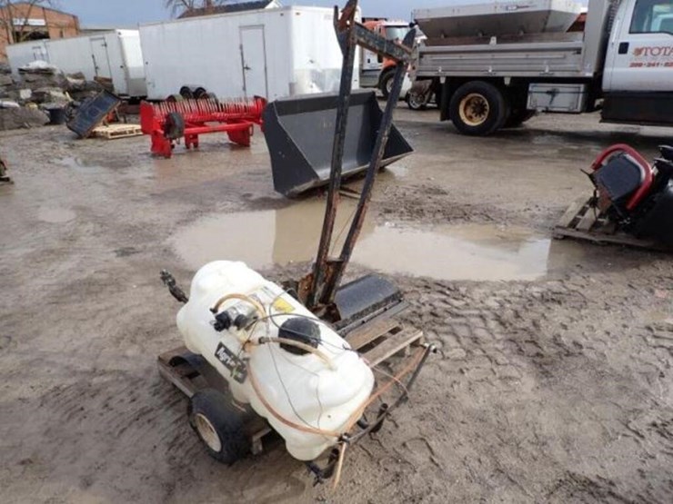 click-n-go-54-in.-snow-plow-image-3