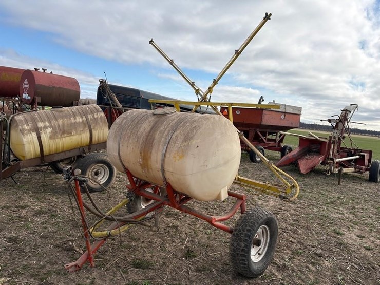 300gal-sprayer-26'-booms-image-3