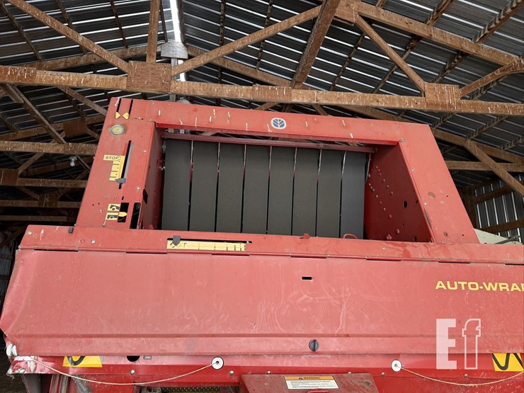 new-holland-664-image-14