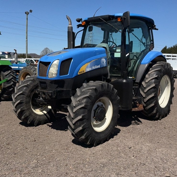 NEW HOLLAND T6030