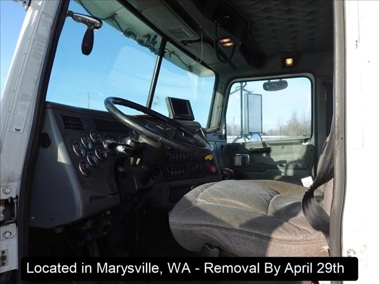 2008-western-star-4900sa-image-14