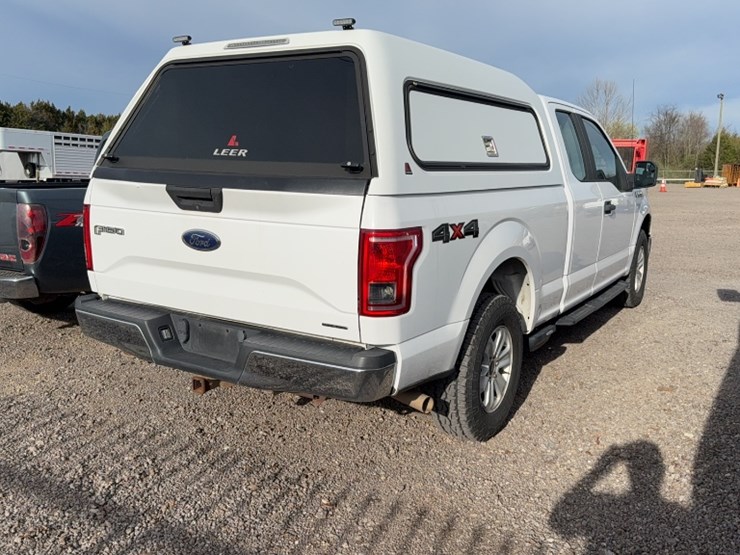 2016-ford-f150-image-8