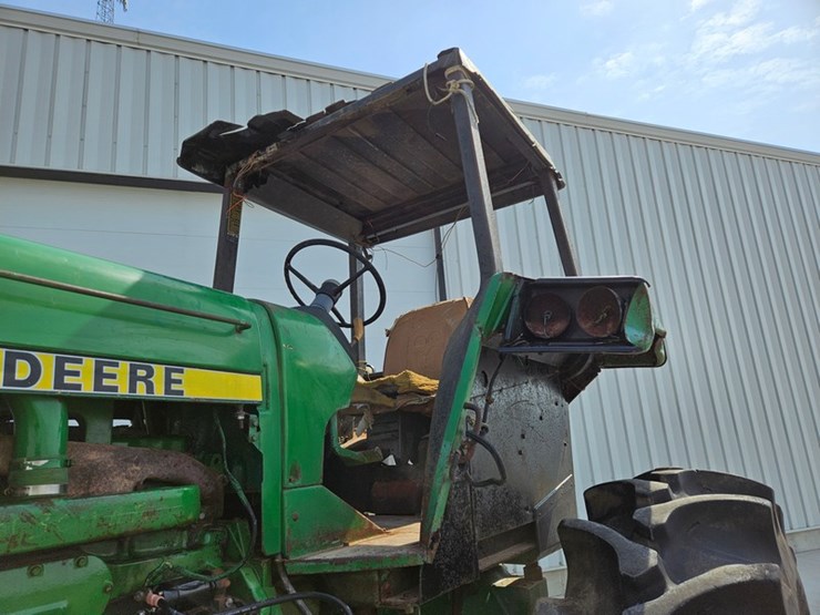 1982-john-deere-4240-image-26