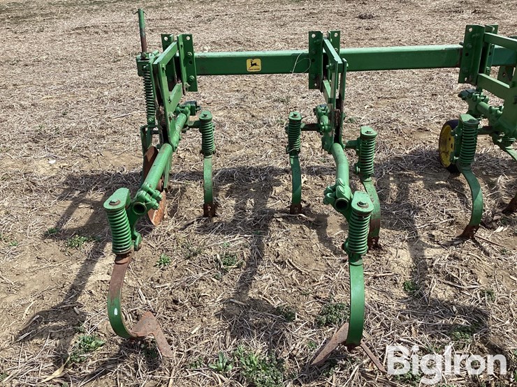 john-deere-6-image-18