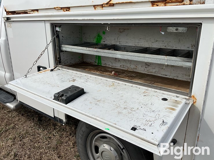 2015-ford-f350-image-17