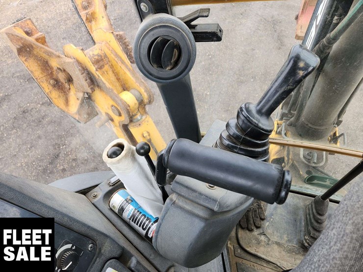 2014-deere-410k-image-26