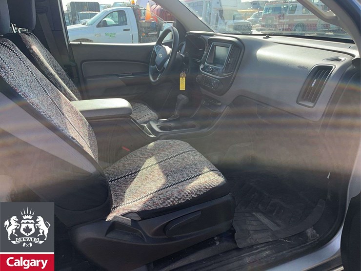 2018-chevrolet-colorado-image-21