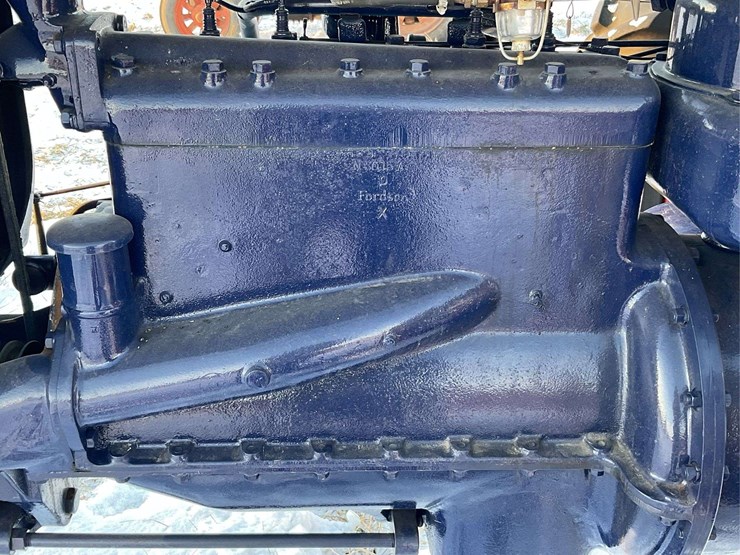 1937-fordson-all-around-england-image-34