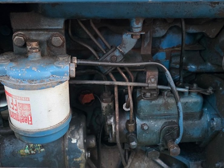 1984-ford-4610-image-31