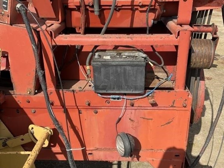 new-holland-515-image-10