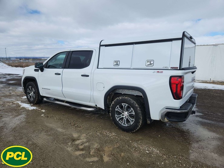 2020-gmc-sierra-1500-image-3