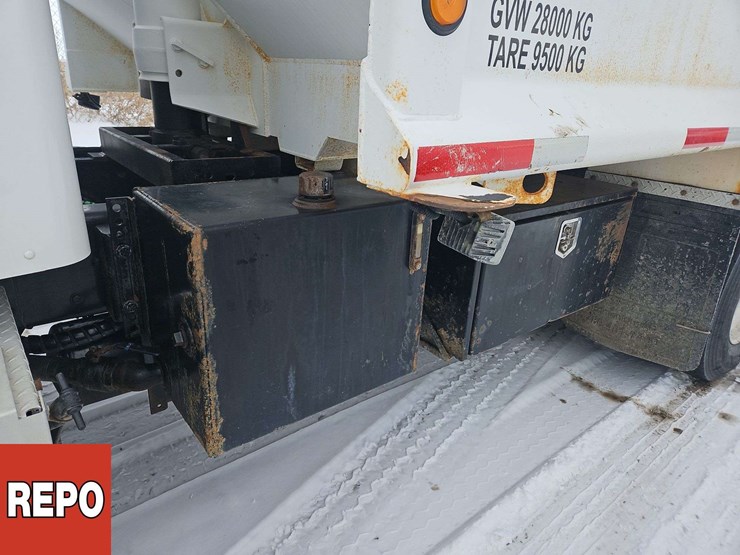 2016-kenworth-t370-image-34