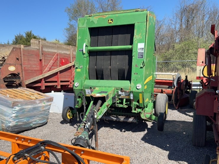 john-deere-468-image-1