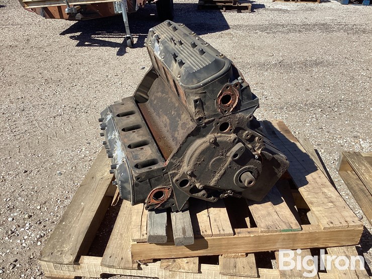 chevrolet-496-image-6