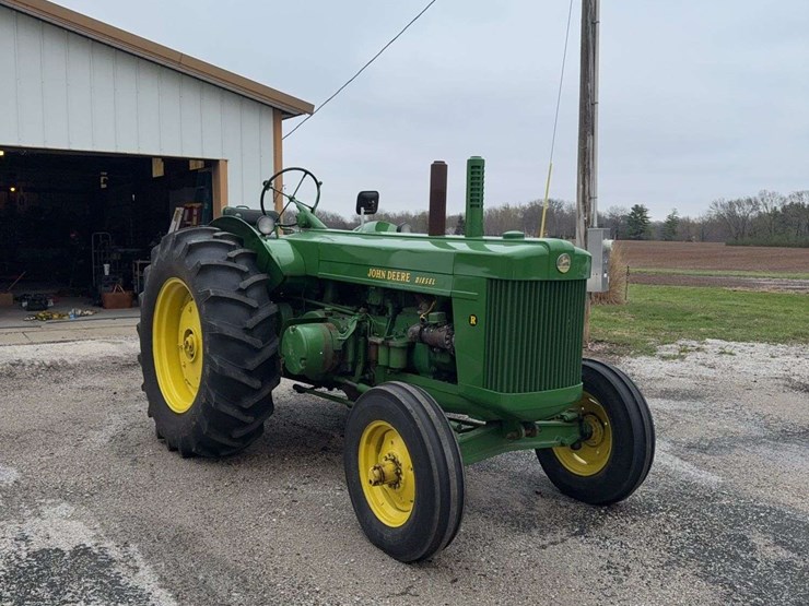 john-deere-r-image-1