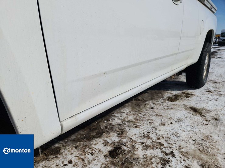 2012-chevrolet-colorado-image-36