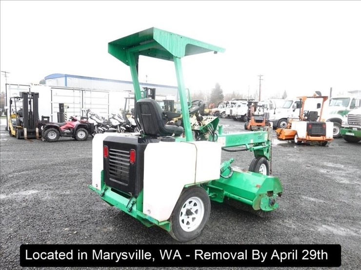 2011-lay-mor-8hc-image-5