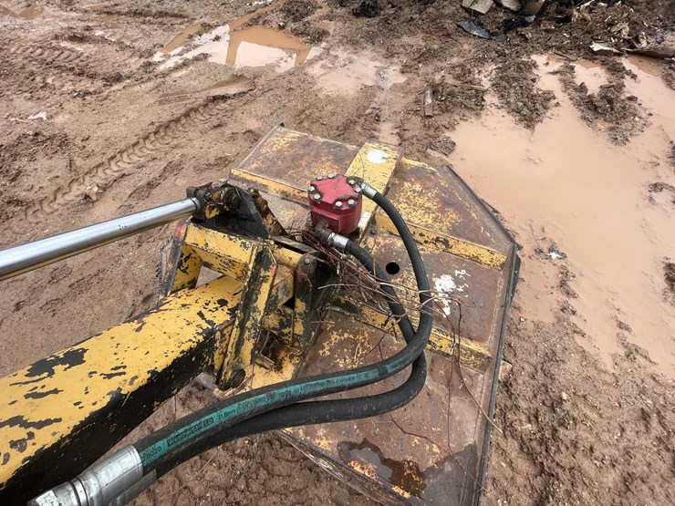 #408-•-tiger-special-6640-tractor-w/brush-cutter-(denmark,-wi)-image-24