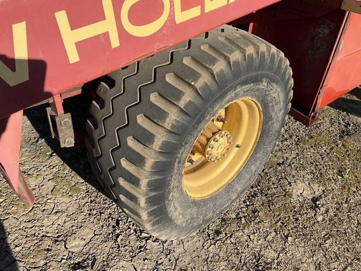 new-holland-1095-image-29