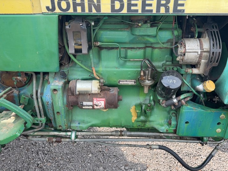 john-deere-2350-image-6
