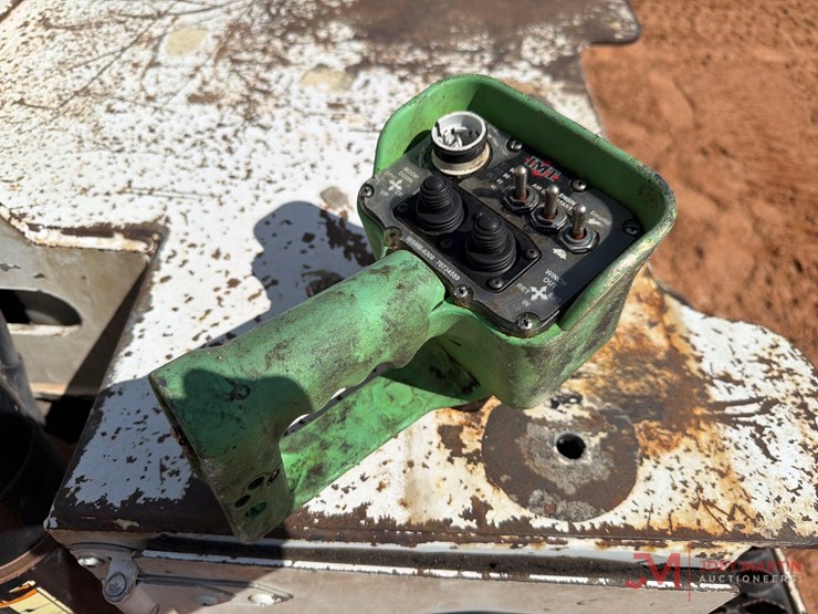 2013-imt-7500-image-21