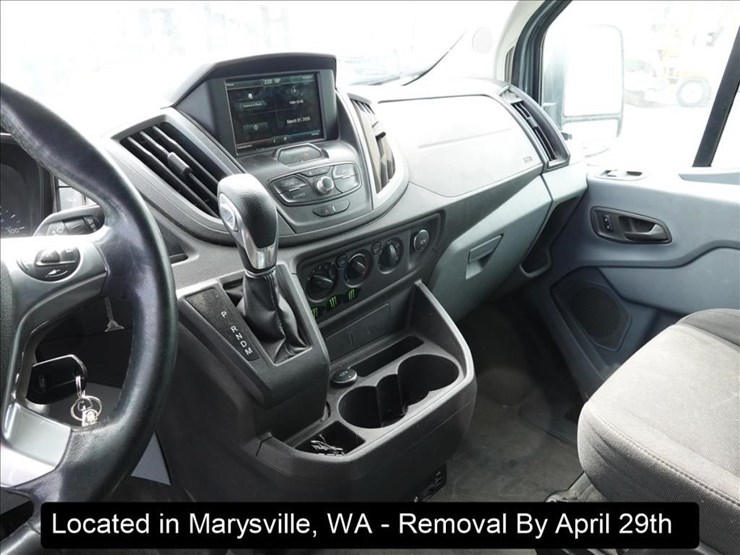 2015-ford-transit-image-6