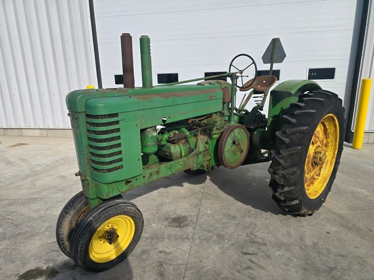john-deere-model-a-image-1