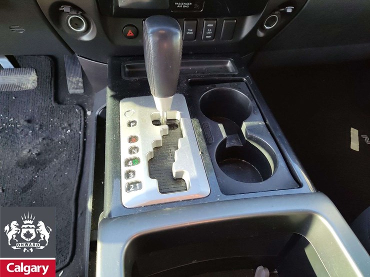 2015-nissan-titan-image-20