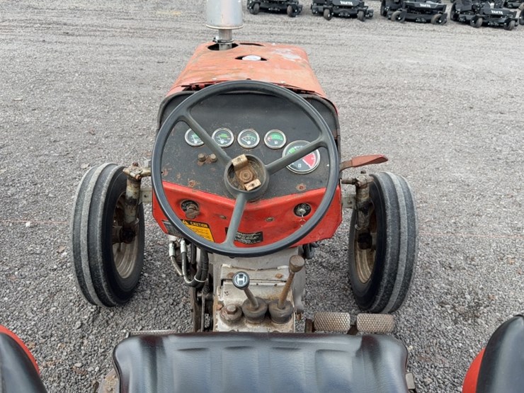 massey-ferguson-245-image-11