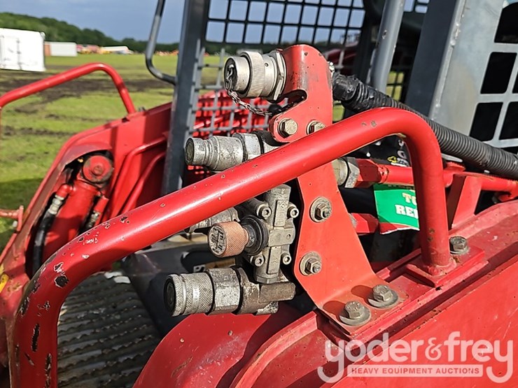 takeuchi-tl8r-image-14