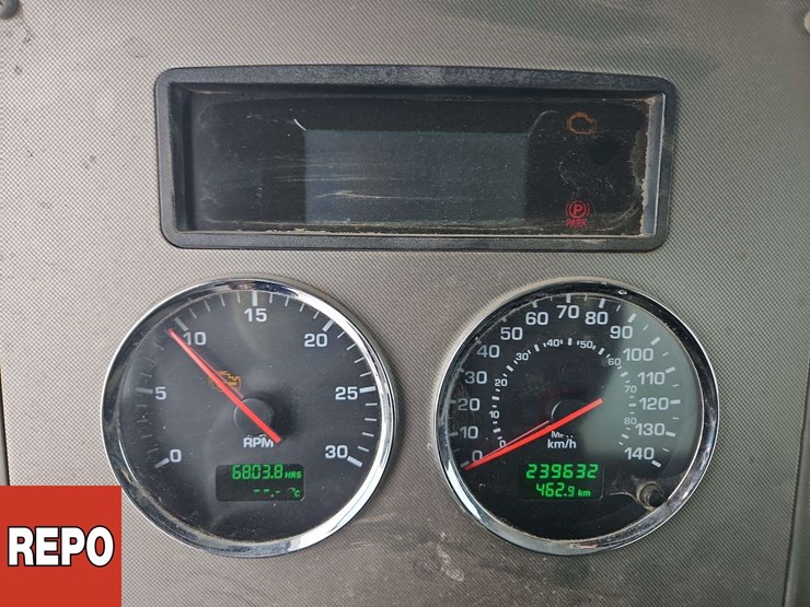 2016-kenworth-t370-image-19