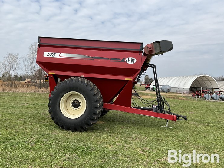 2012-j&m-525-image-4