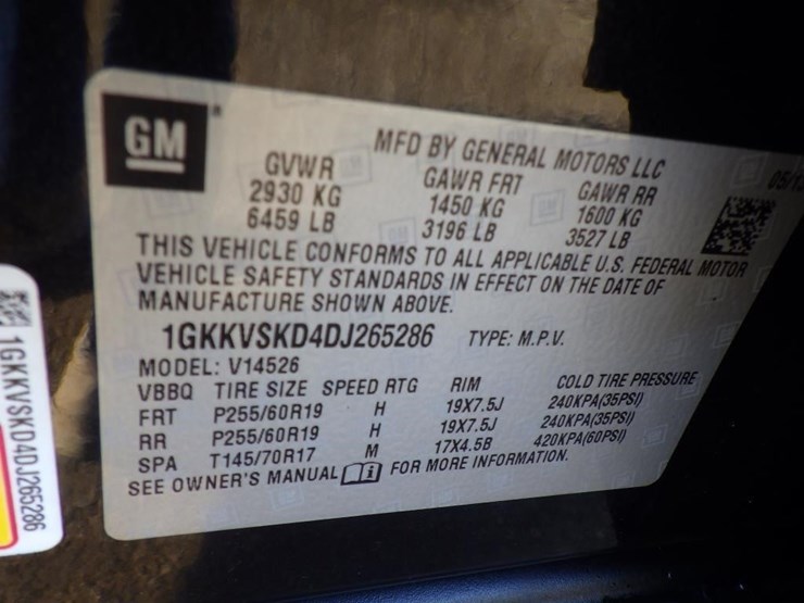 2013-gmc-acadia-image-16