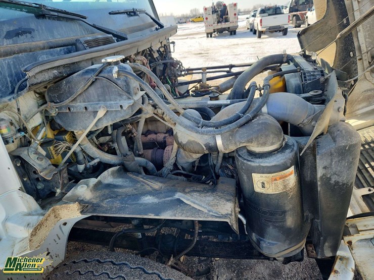 2006-international-durastar-4300-image-37